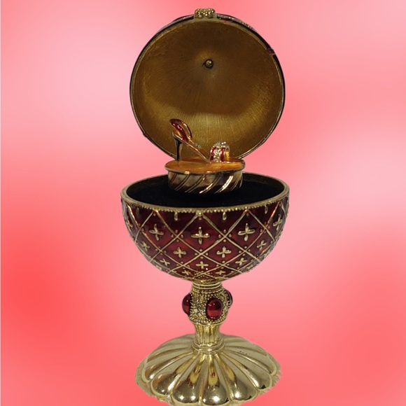 Christmas Enameled Egg Music Box Plays “Dance of the Sugar Plum Fairies”, Red - Picture 3 of 10